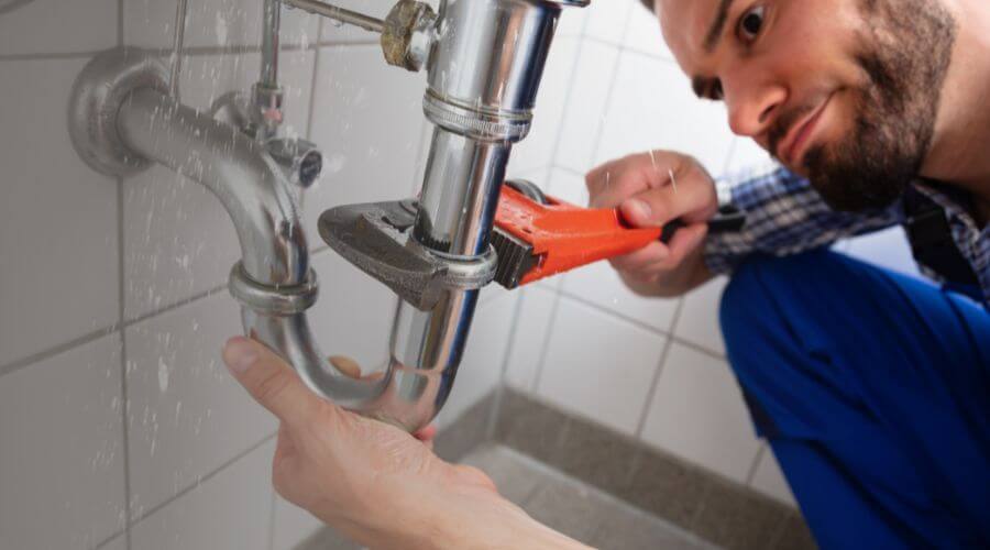 Professional same day plumber services in Martensdale, IA